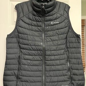 Women’s Columbia vest